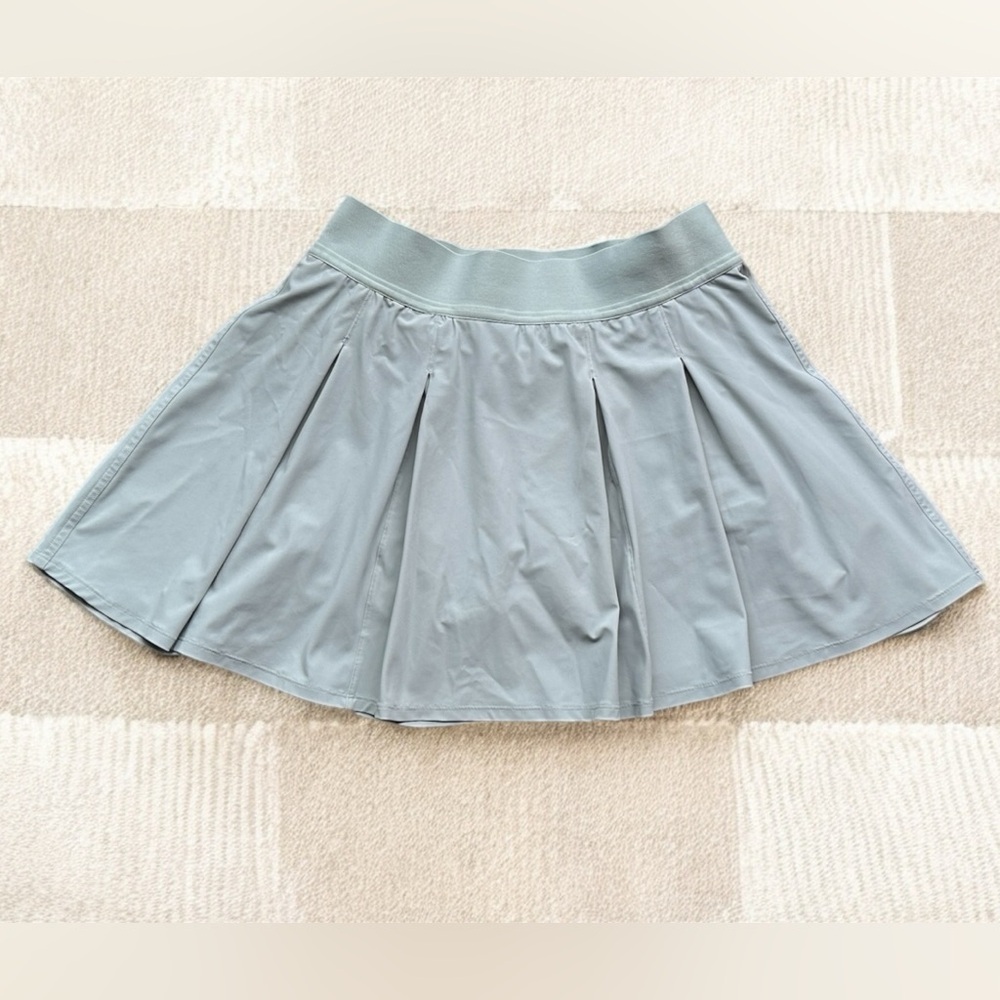 Lululemon Tennis Time High-Rise Skirt Skort
Silver Blue Size 8